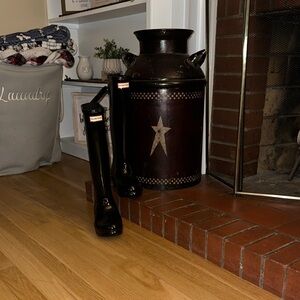 Hunter Glossy Black Tall Boots